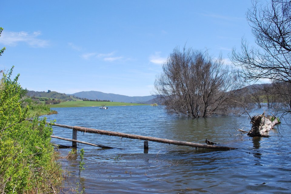 Lake Eildon stretching between wooded hills in the Victorian high country